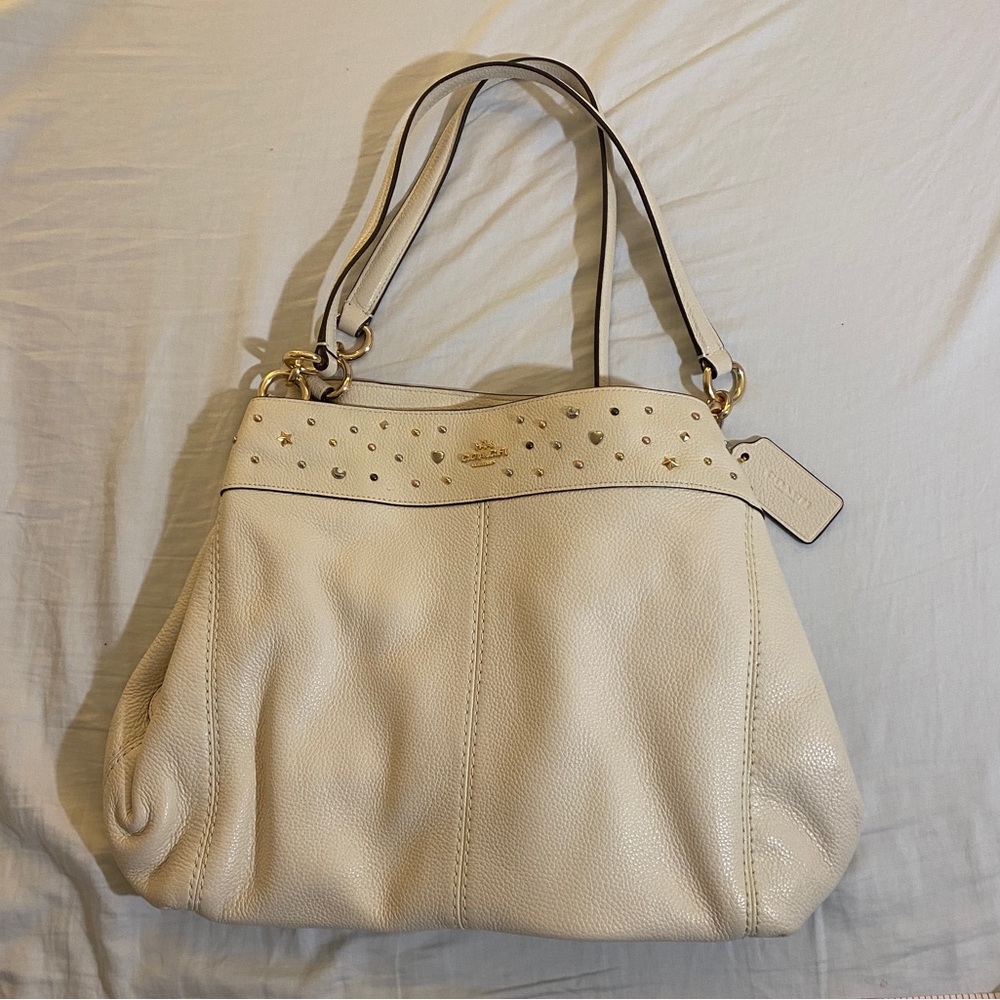 Vintage Cream Coach Shoulder Bag